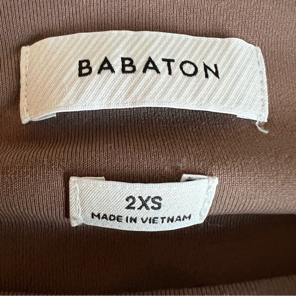 Aritzia Babaton Brown Nude Long Sleeve Bodysuit - Picture 3 of 4